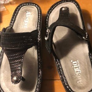 Alegria Carina chained black 38